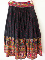Lade das Bild in den Galerie-Viewer, SUPER RARE Rock 70s Bohemian Stick (M-L)
