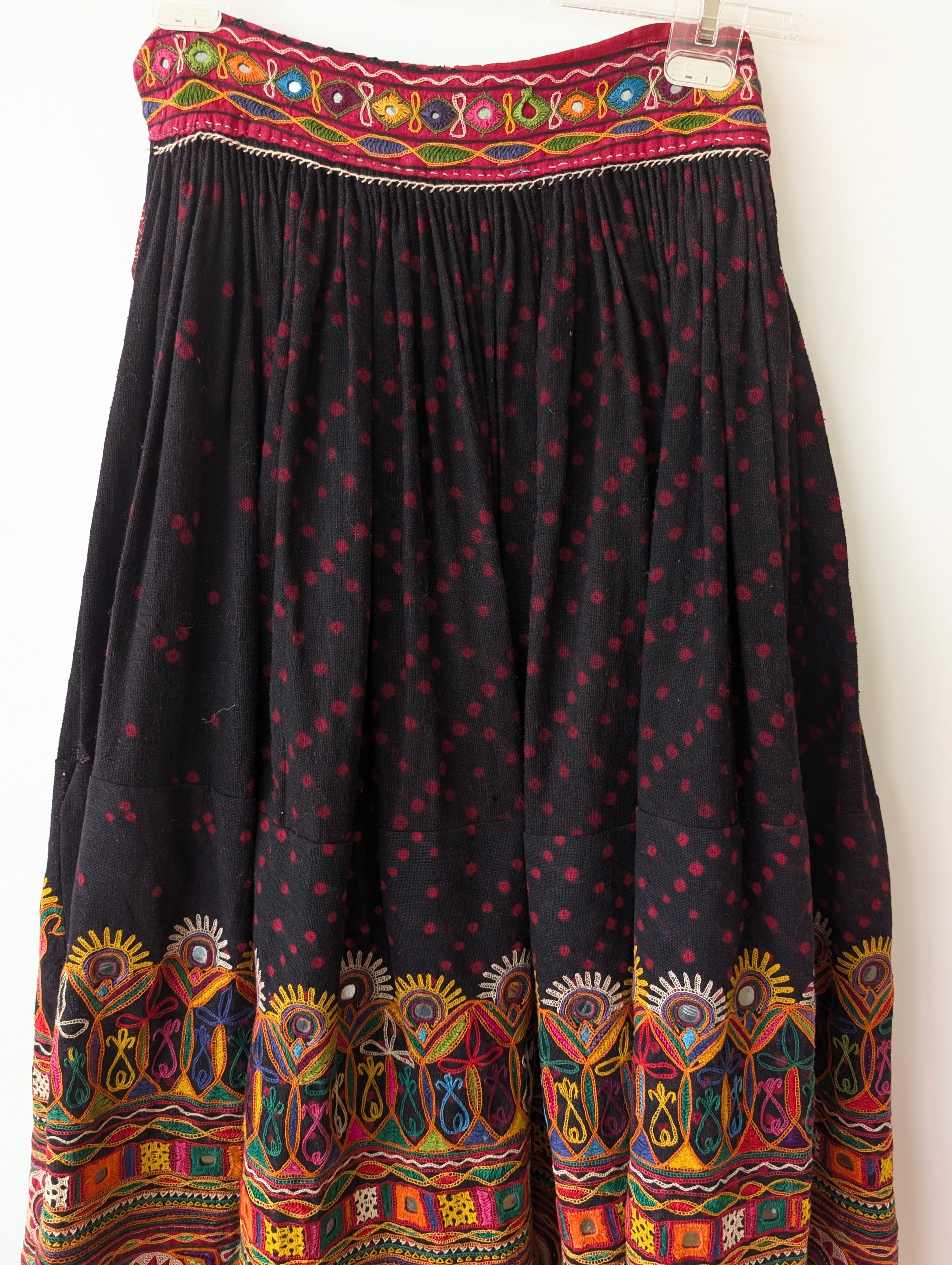 SUPER RARE Rock 70s Bohemian Stick (M-L)