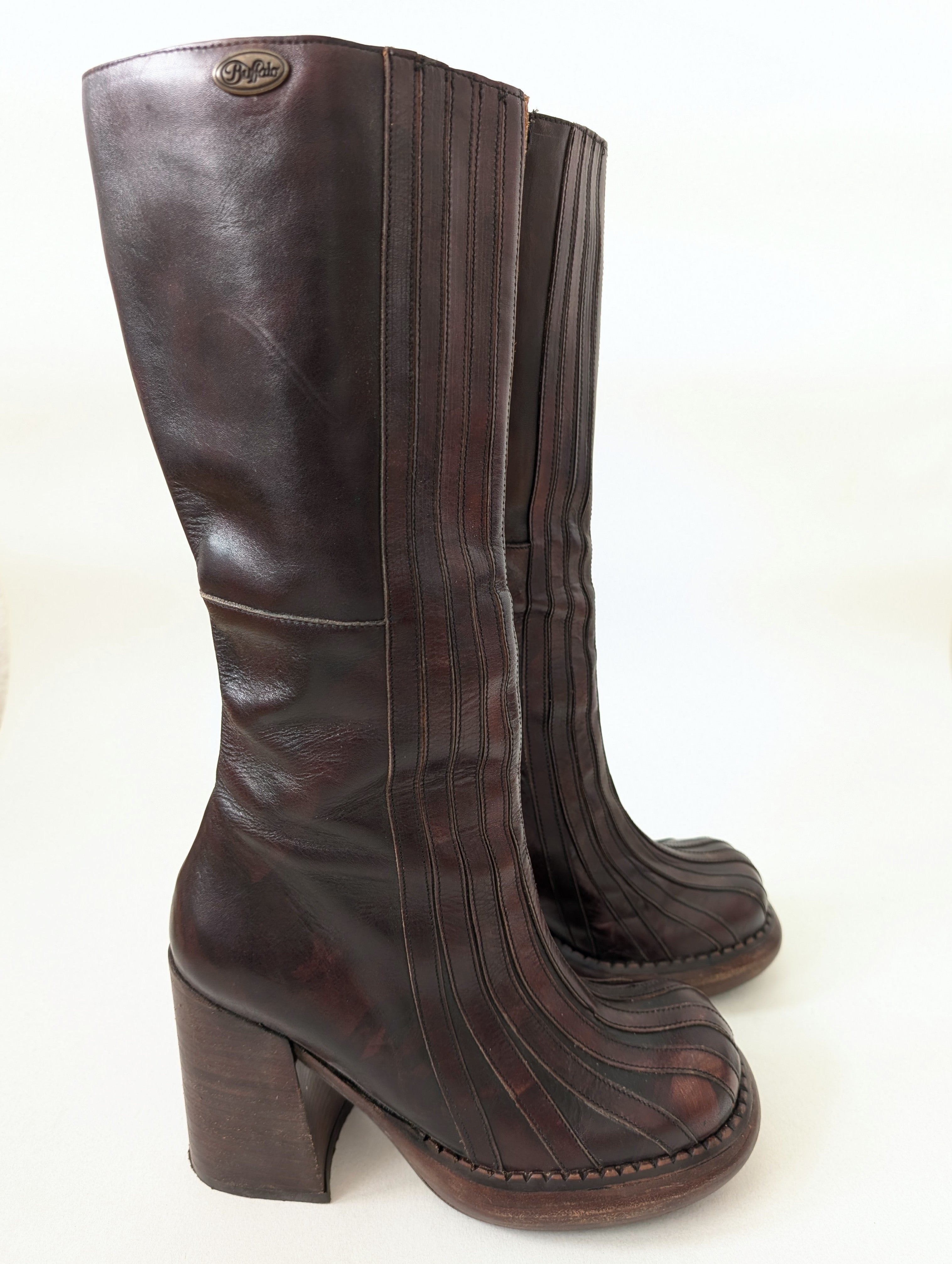 SUPER RARE Buffalo Boots 90s Rave Plateau (37)