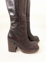 Lade das Bild in den Galerie-Viewer, SUPER RARE Buffalo Boots 90s Rave Plateau (37)

