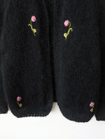 Lade das Bild in den Galerie-Viewer, *Mohair Wolle* Cardigan Tulip Blumen Stick (M)
