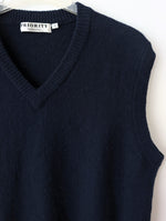 Lade das Bild in den Galerie-Viewer, *Wolle* Pullunder Wolle Marineblau (L-XL)
