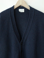 Lade das Bild in den Galerie-Viewer, *Trussardi* Cardigan Wolle Basic Marine (L)
