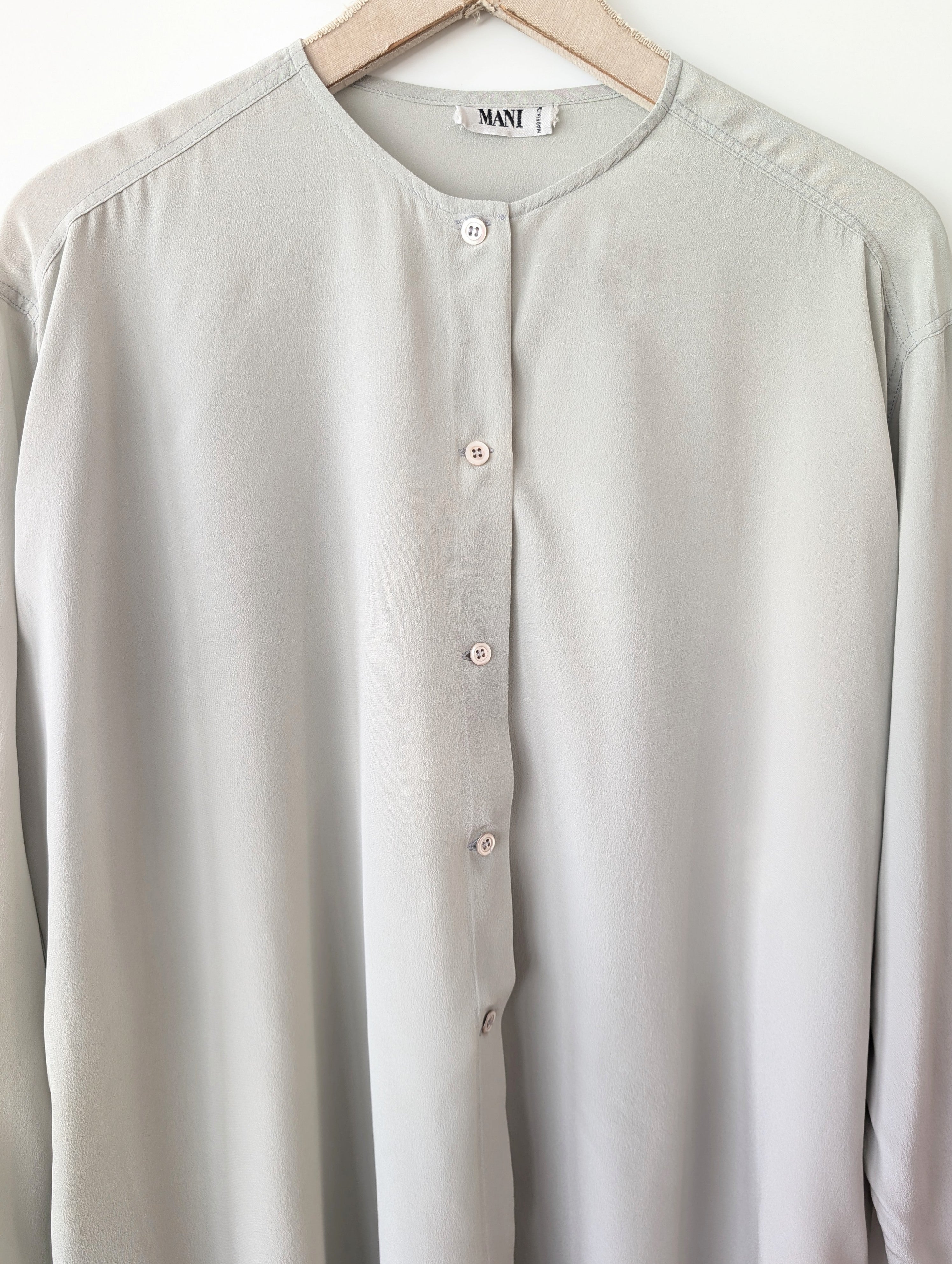 *Armani* Long Bluse 100% Seide Hellgrau (L-XL)