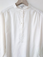 Lade das Bild in den Galerie-Viewer, *Cerruti* Bluse 100% Leinen Weiß Basic (L)
