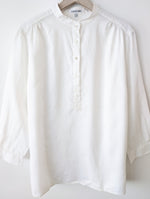 Lade das Bild in den Galerie-Viewer, *Cerruti* Bluse 100% Leinen Weiß Basic (L)
