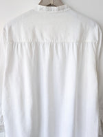 Lade das Bild in den Galerie-Viewer, *Cerruti* Bluse 100% Leinen Weiß Basic (L)
