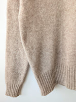 Lade das Bild in den Galerie-Viewer, *Wolle* Pullover Premium Basic Beige (L)
