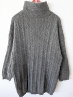 Lade das Bild in den Galerie-Viewer, *Angora &amp; Wolle* Long Pullover Rollkragen Grau (XL)
