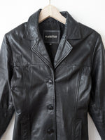 Lade das Bild in den Galerie-Viewer, Leder Blazer 90s Klassiker Schwarz (S-M)
