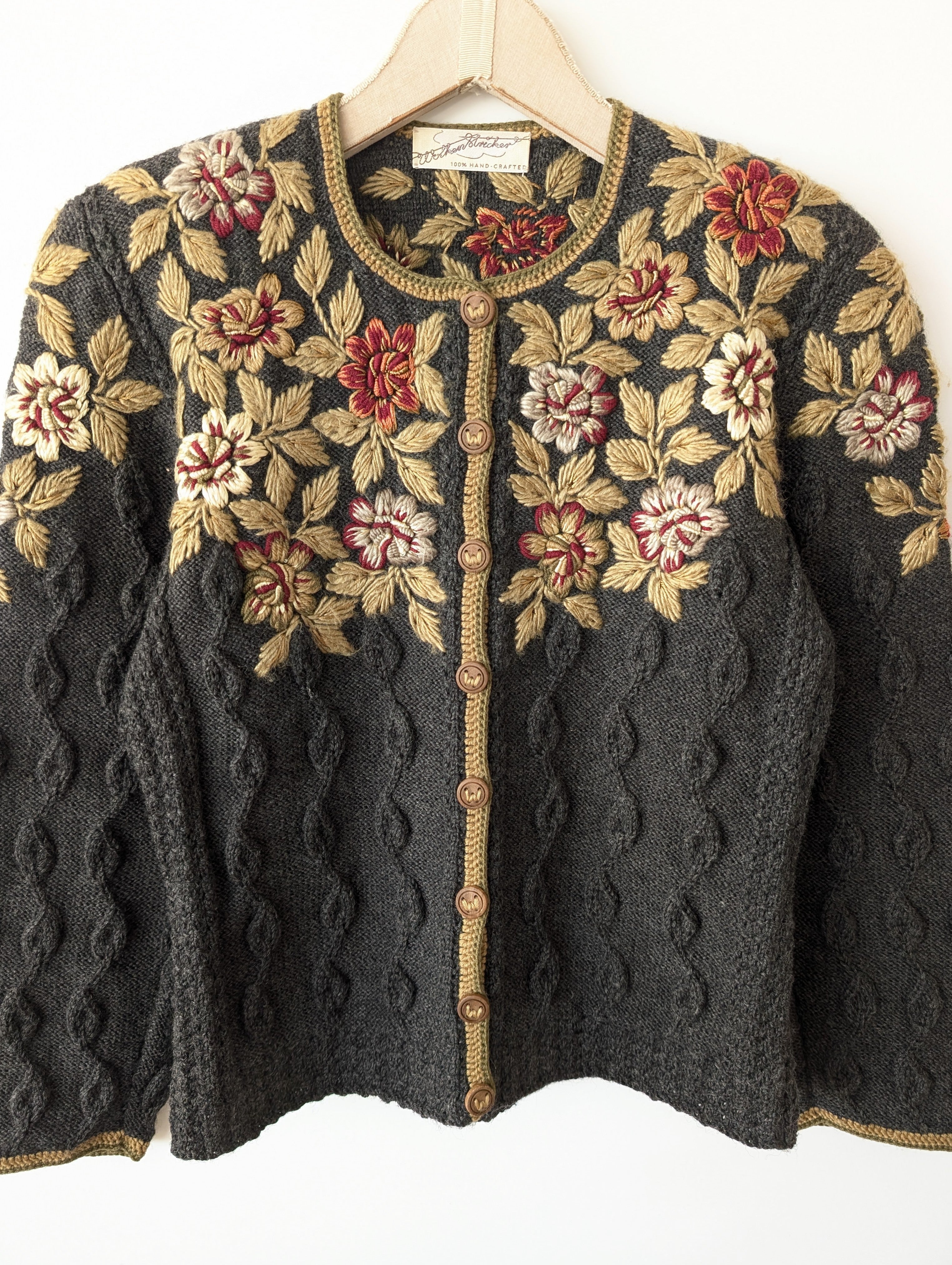 *Wolkensticker* RARE Cardigan Blumen Stick Wolle Handmade (S-M)