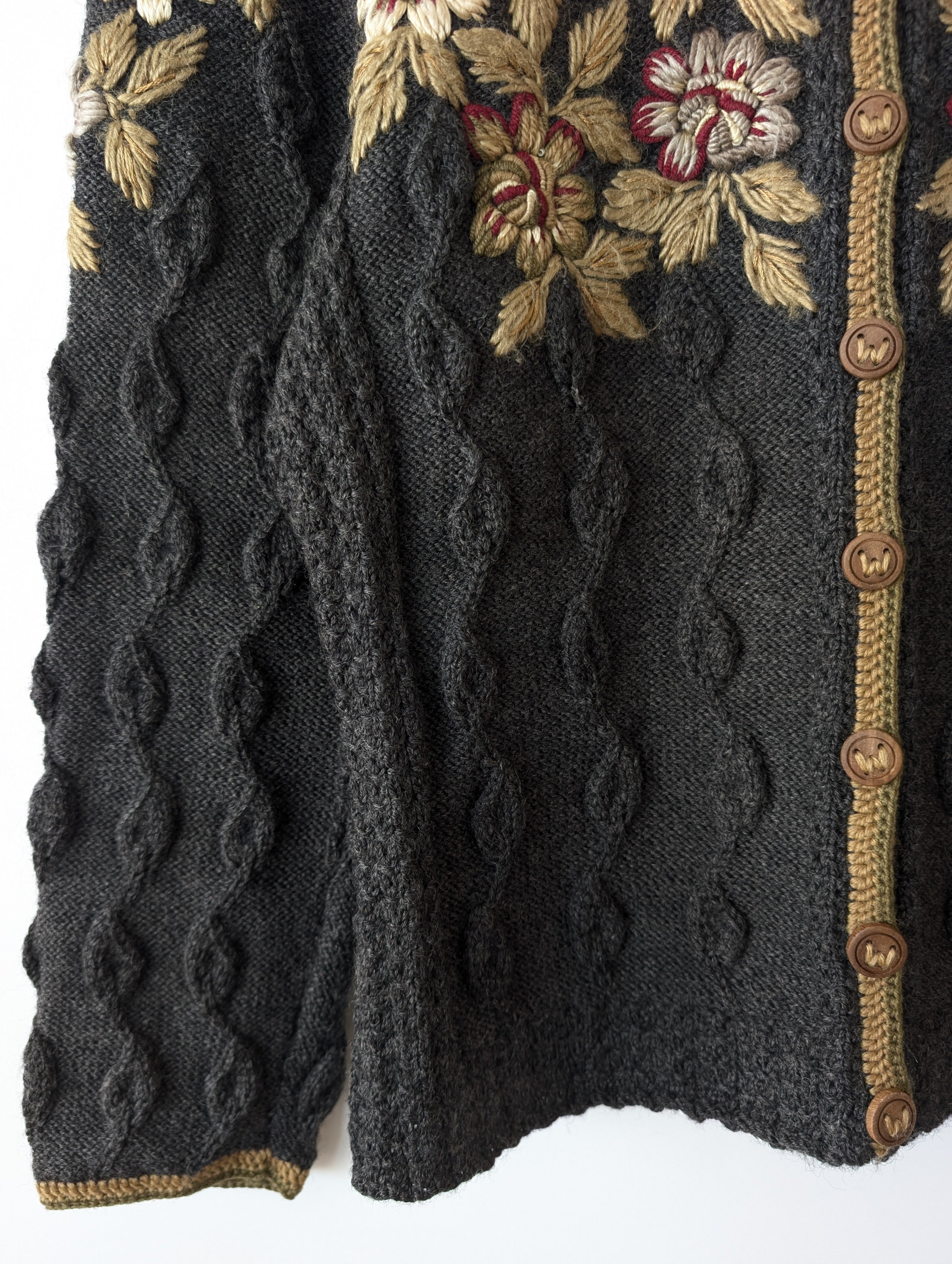 *Wolkensticker* RARE Cardigan Blumen Stick Wolle Handmade (S-M)