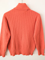 Lade das Bild in den Galerie-Viewer, *Angora* Pullover Rollkragen Koralle Apricot (S-M)
