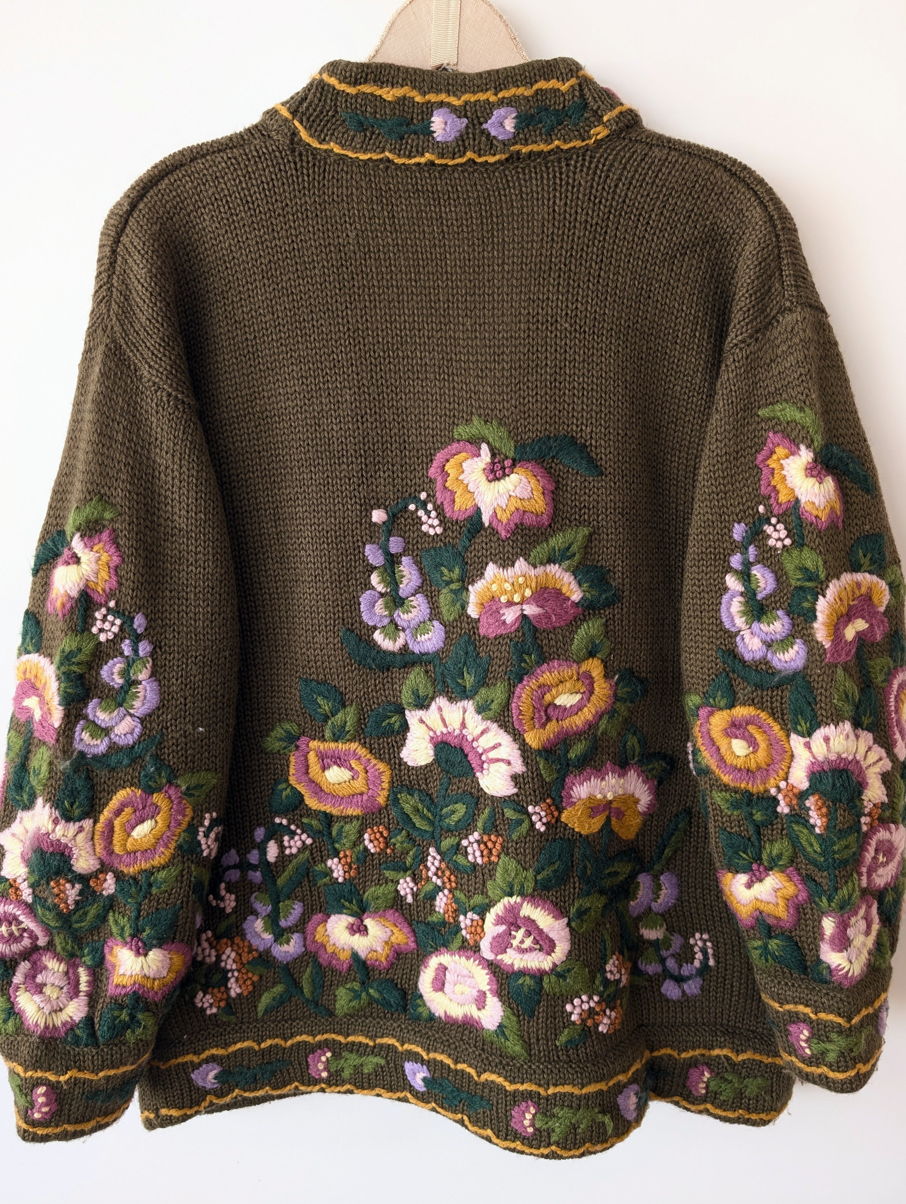 *Wolle* Cardigan Bohemian Blumen Stickerei (L-XL)