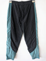 Lade das Bild in den Galerie-Viewer, *Adidas* Trainingsanzug Zweiteiler Set Blouson &amp; Hose (L)
