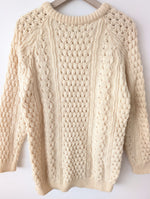Lade das Bild in den Galerie-Viewer, *Wolle* Pullover Handmade Zopfstrick Ireland (L-XL)
