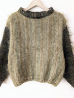 Lade das Bild in den Galerie-Viewer, *Handmade* Pullover Bomber Mohair Khaki (XL)

