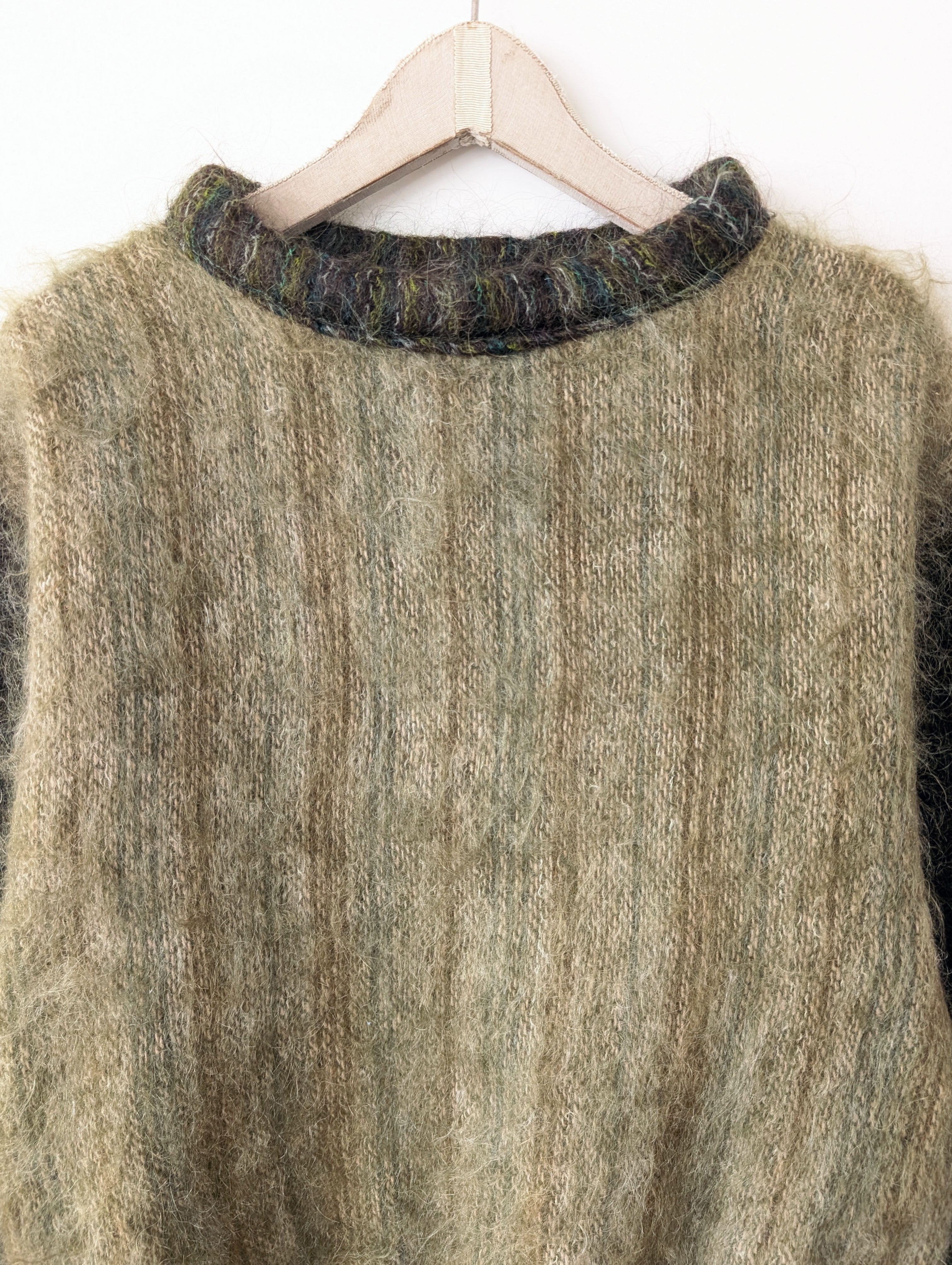 *Handmade* Pullover Bomber Mohair Khaki (XL)
