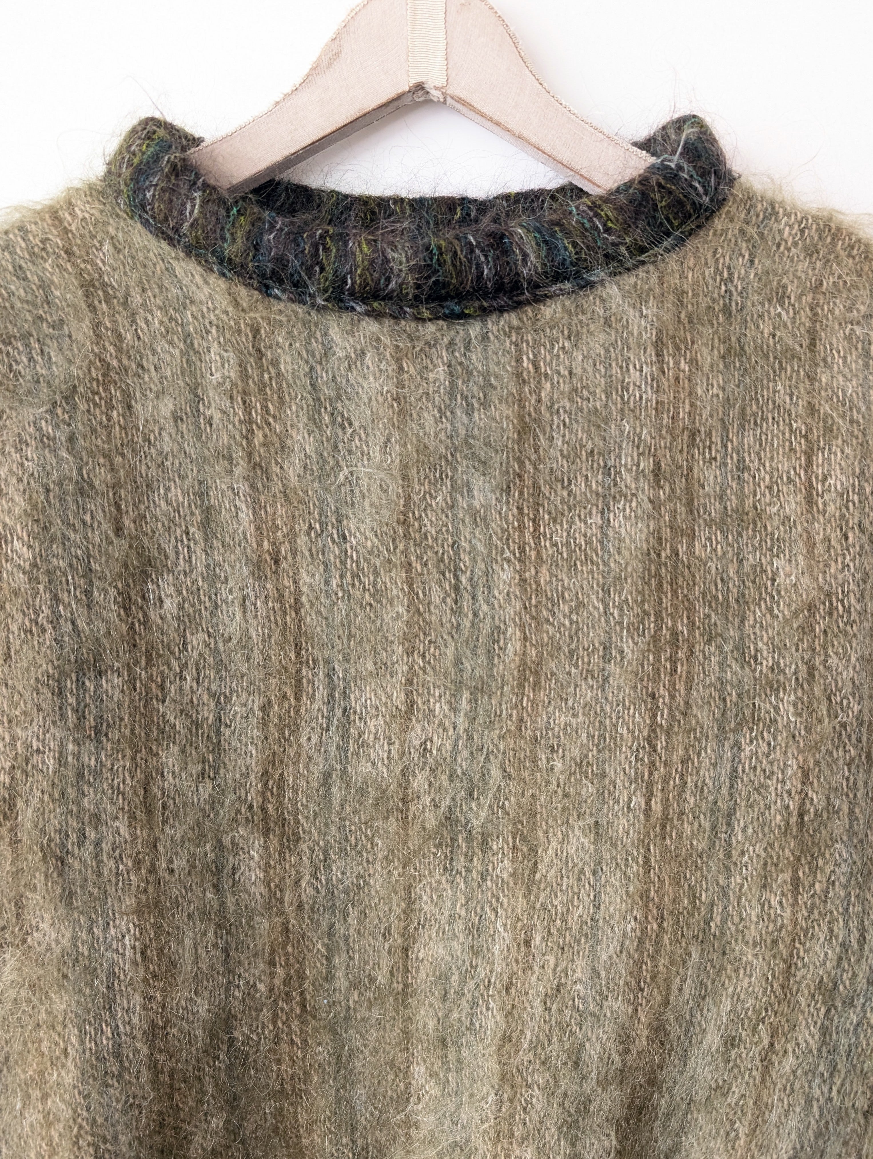 *Handmade* Pullover Bomber Mohair Khaki (XL)