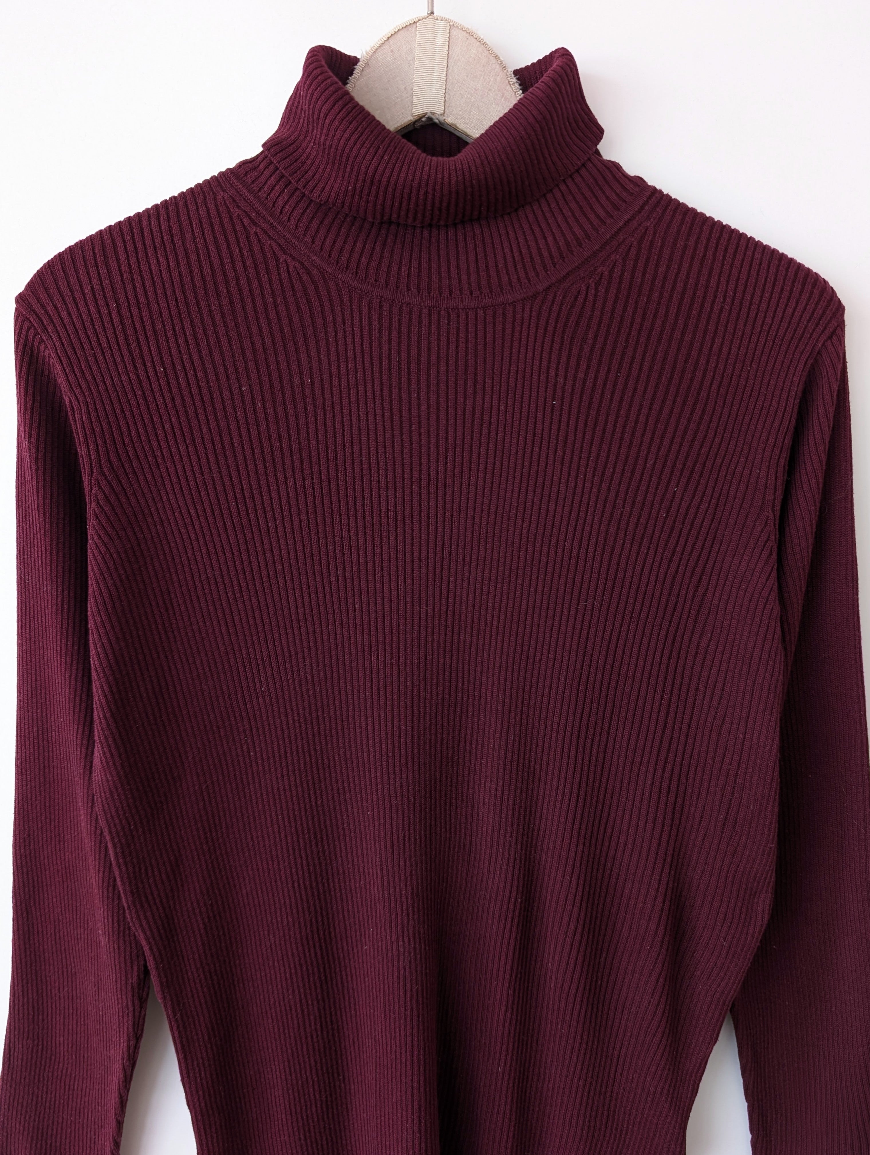 *Seide* Rollkragen Longsleeve Ripped Weinrot (L-XL)