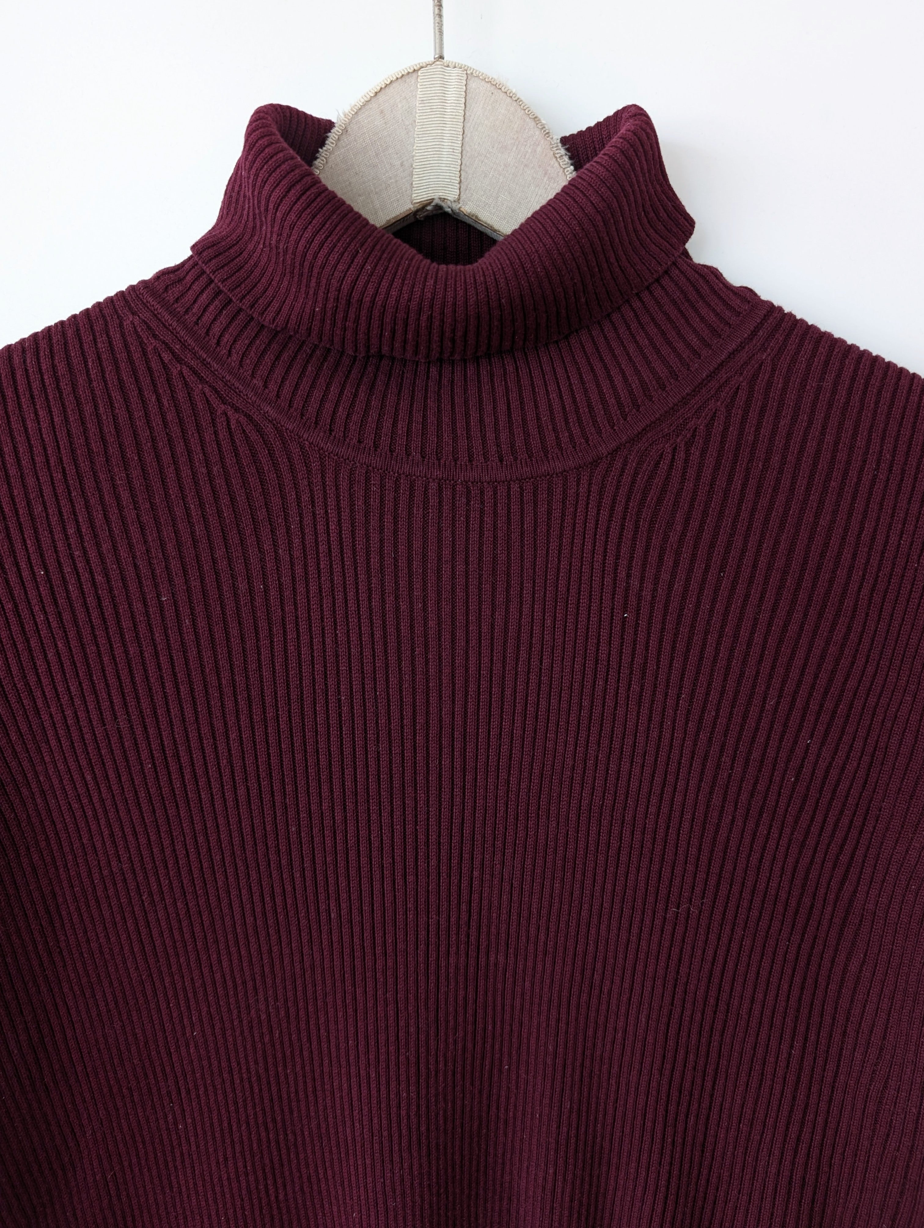 *Seide* Rollkragen Longsleeve Ripped Weinrot (L-XL)