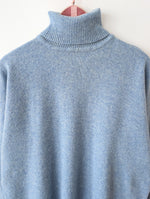 Lade das Bild in den Galerie-Viewer, *Wolle* Pullover Rollkragen Basic Hellblau (XL)
