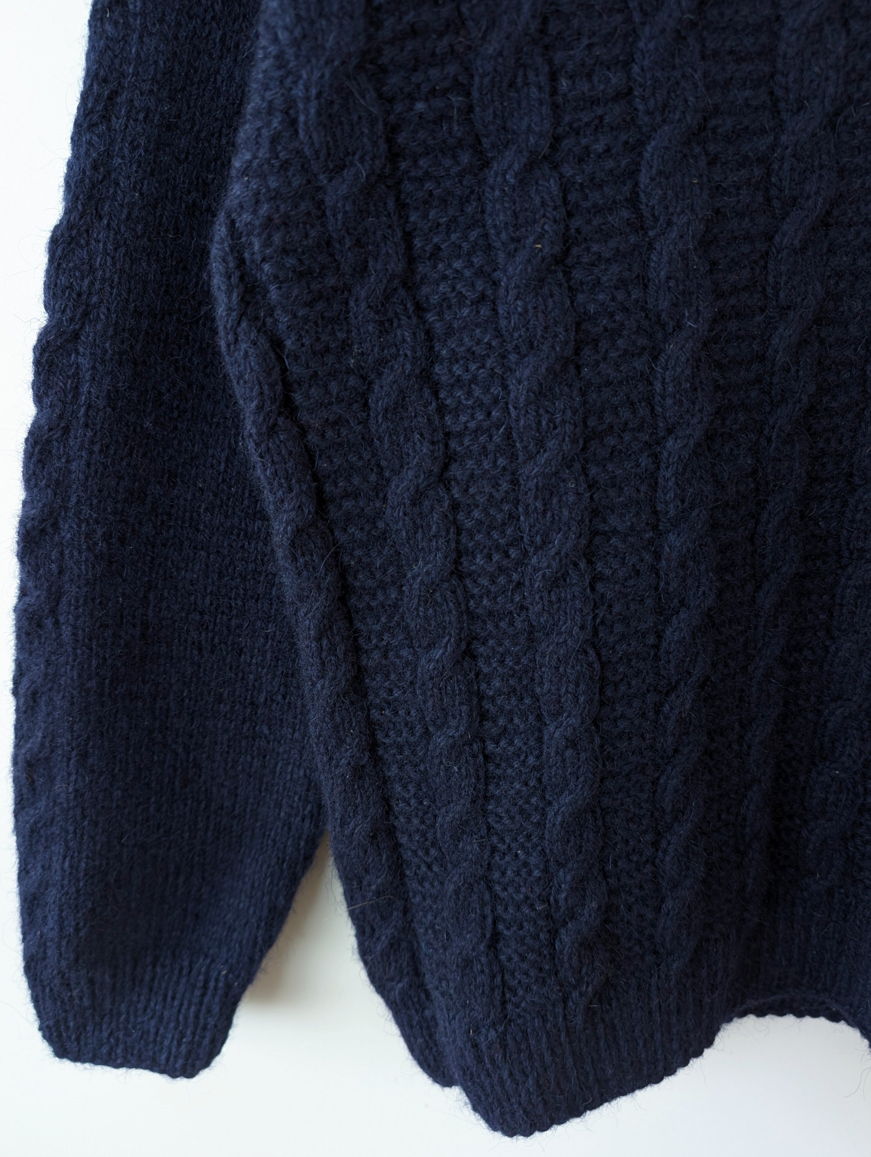 *Wolle* Handmade Pullover Zopfstrick Marine (XL)