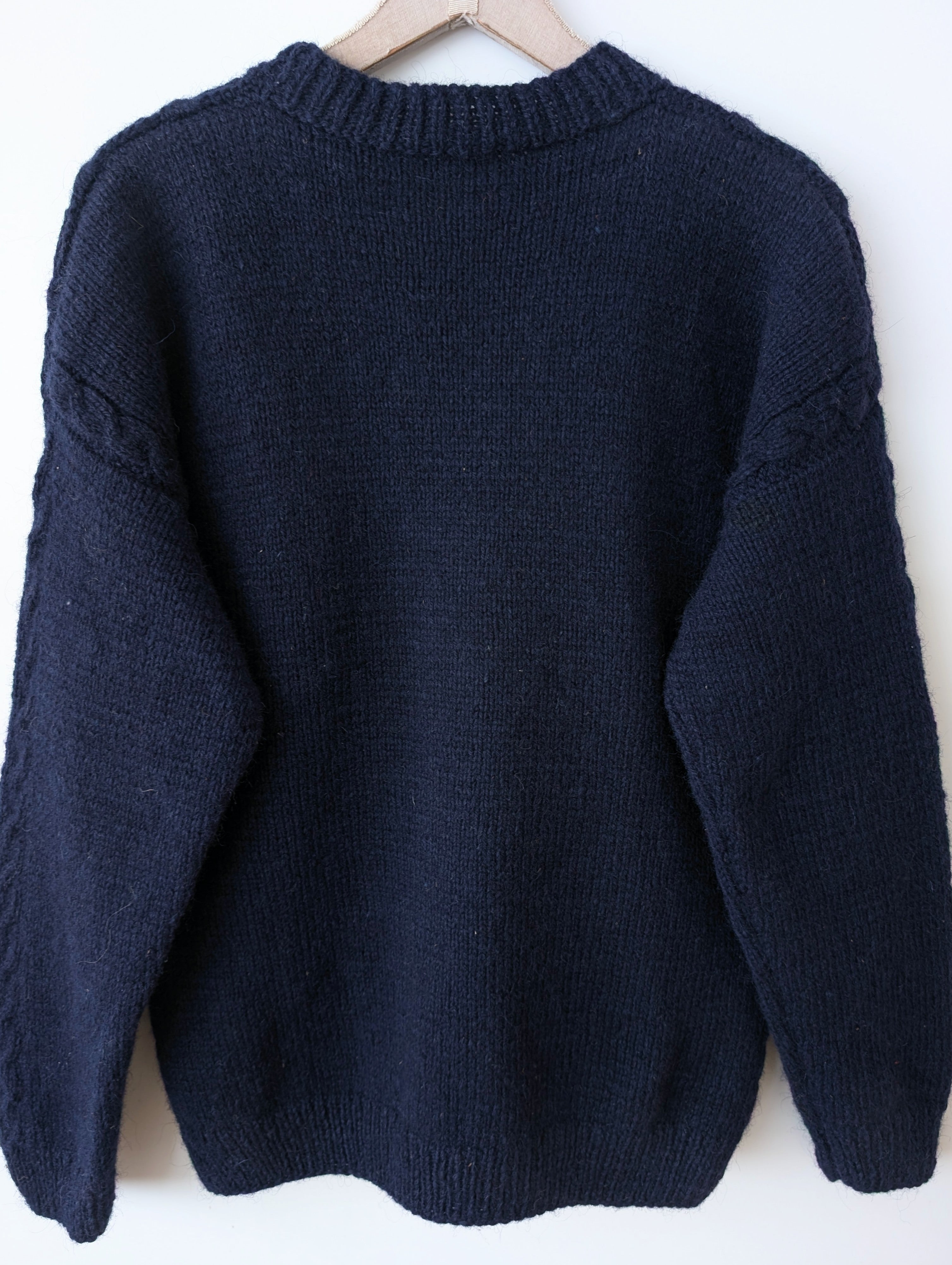 *Wolle* Handmade Pullover Zopfstrick Marine (XL)
