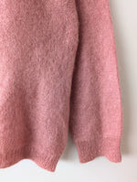 Lade das Bild in den Galerie-Viewer, *Kid Mohair* Pullover 80s Basic Altrosa (L)
