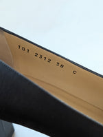 Lade das Bild in den Galerie-Viewer, *GUCCI* Schuhe Pumps Horsebit Schwarz (38)
