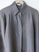 Lade das Bild in den Galerie-Viewer, *Seide* Bluse Perlen Pailletten Stick (L)
