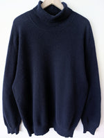 Lade das Bild in den Galerie-Viewer, XMAS *Kaschmir* Pullover Rolli Marineblau (XXL)
