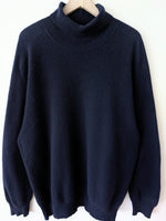 Lade das Bild in den Galerie-Viewer, XMAS *Kaschmir* Pullover Rolli Marineblau (XXL)

