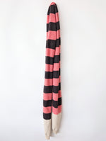 Lade das Bild in den Galerie-Viewer, *Escada* Schal Blockstreifen Apricot Braun Wolle
