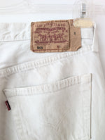 Lade das Bild in den Galerie-Viewer, *Levis* Jeans 501 Weiß Denim (32/32)
