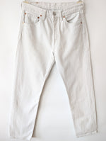 Lade das Bild in den Galerie-Viewer, *Levis* Jeans 501 Weiß Denim (32/32)
