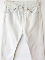 Lade das Bild in den Galerie-Viewer, *Levis* Jeans 501 Weiß Denim (32/32)
