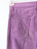 Lade das Bild in den Galerie-Viewer, *Levis* RARE Cord Hose White Tab Flieder (S)
