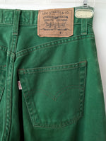 Lade das Bild in den Galerie-Viewer, *Levis* Jeans 451 Grün 1993 (S)
