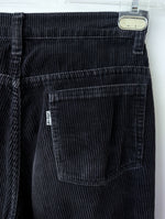 Lade das Bild in den Galerie-Viewer, *Levis* Cord Hose White Tab Anthrazit (S)
