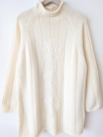 Lade das Bild in den Galerie-Viewer, *Iceberg* Long Pullover 1994 Angora Wolle Stick (XL)
