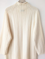 Lade das Bild in den Galerie-Viewer, *Iceberg* Long Pullover 1994 Angora Wolle Stick (XL)
