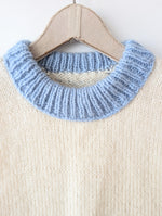 Lade das Bild in den Galerie-Viewer, *Handmade* Pullunder Wolle Blockstreifen (M-L)
