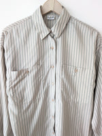 Lade das Bild in den Galerie-Viewer, *Seide* Bluse Nadelstreifen Mint Grau (M)
