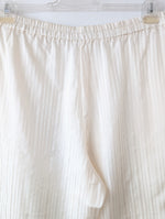 Lade das Bild in den Galerie-Viewer, *Seide* Pyjama Set Zweiteiler Nadelstreifen Creme (XL-XXL)
