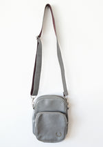 Lade das Bild in den Galerie-Viewer, *Fred Perry* Tasche Cross Body Grau
