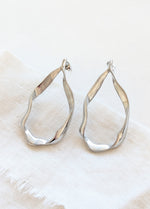 Lade das Bild in den Galerie-Viewer, Ohrringe Drop Twisted 14k Silber
