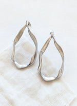 Lade das Bild in den Galerie-Viewer, Ohrringe Drop Twisted 14k Silber
