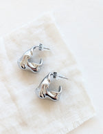 Lade das Bild in den Galerie-Viewer, Ohrringe Irregular Chunky 14k Silber
