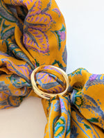 Lade das Bild in den Galerie-Viewer, Ring Halstuch Brosche 14k Gold • Oval
